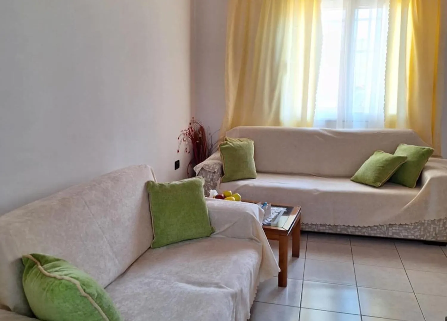 Annas Apartment Саранда